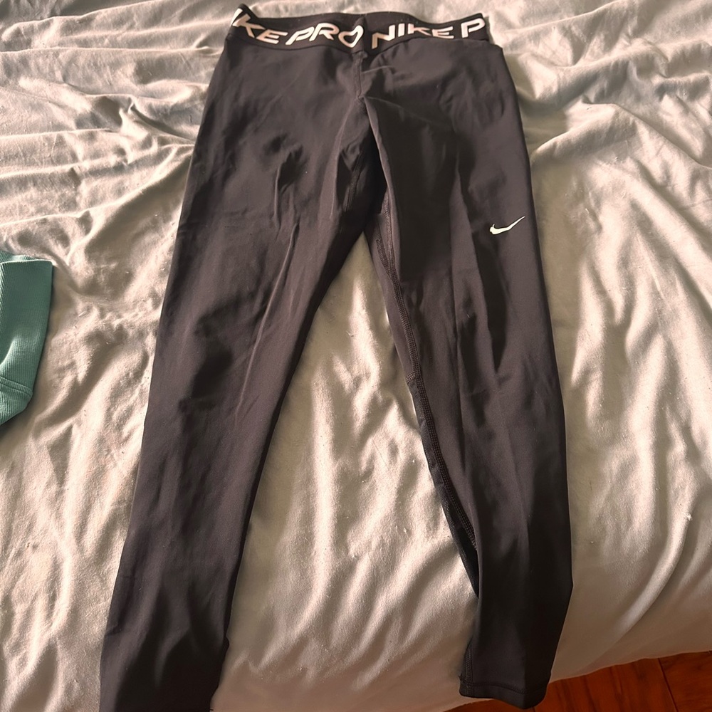 Nike pro leggings